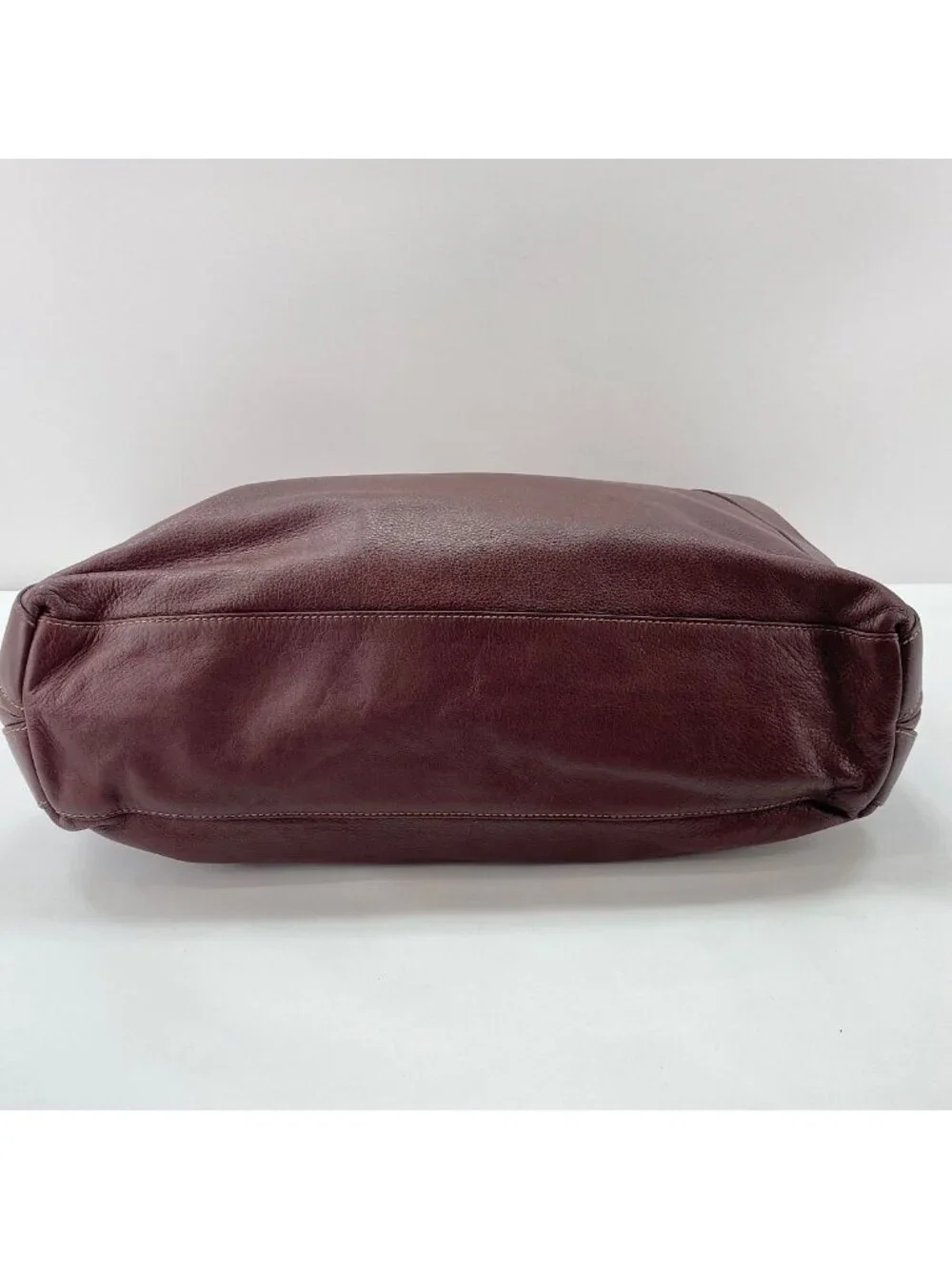 Gucci Tote Plate Burgundy
